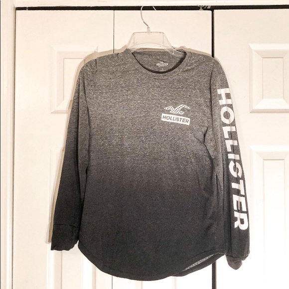 Long Sleeve Hollister T-Shirt - Picture 1 of 2